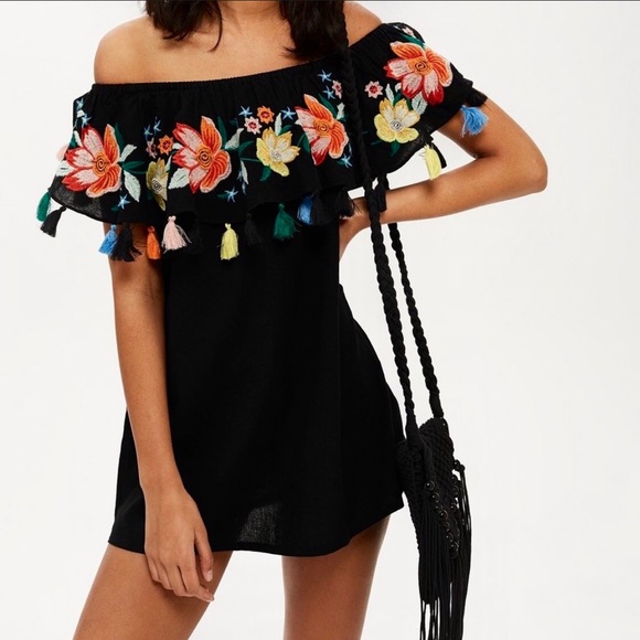 Topshop Dresses & Skirts - Topshop Off The Shoulder Tassel Dress Boho Mexican